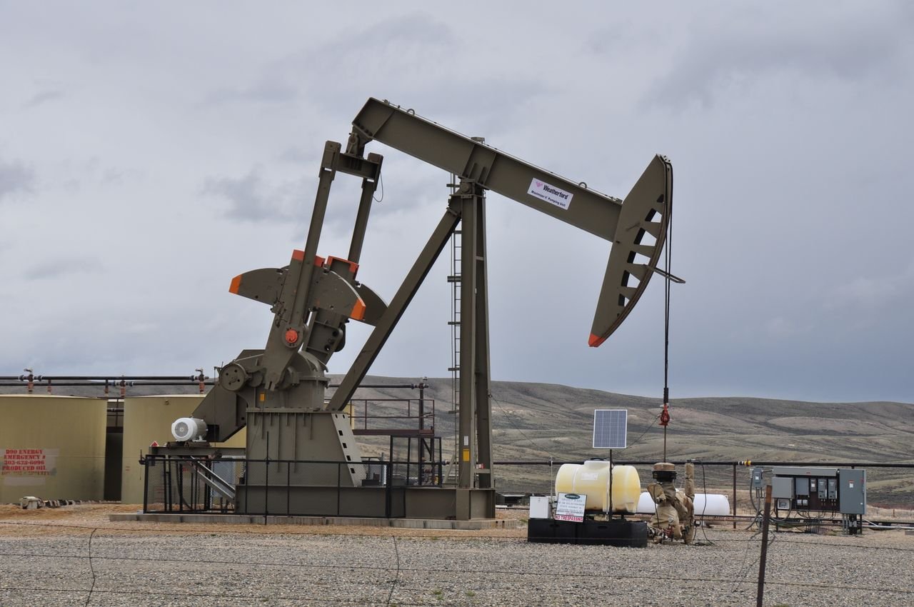 Oil and gas operations